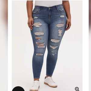 Torrid Bombshell Skinny Jeans